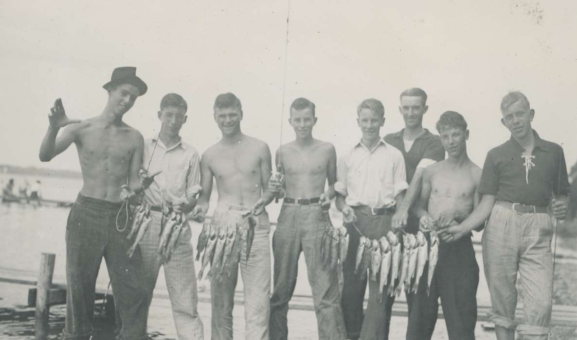 Portraits - Group, Animals, Iowa History, Iowa, Clear Lake, IA, McMurray, Doug, history of Iowa, Outdoor Recreation, fishing, boy scouts, fish