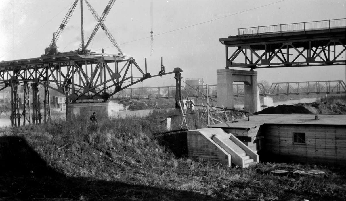bridge, Iowa History, Ottumwa, IA, history of Iowa, Lakes, Rivers, and Streams, Iowa, Lemberger, LeAnn, steel