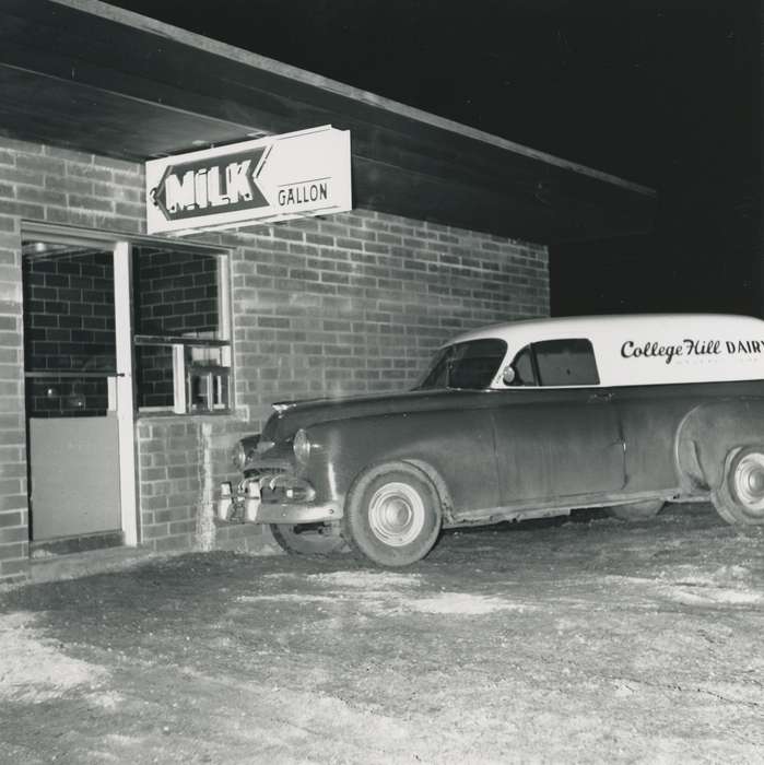 milk truck, Motorized Vehicles, Iowa History, Waverly Public Library, Iowa, history of Iowa, Businesses and Factories, brick building, Waverly, IA, delivery truck