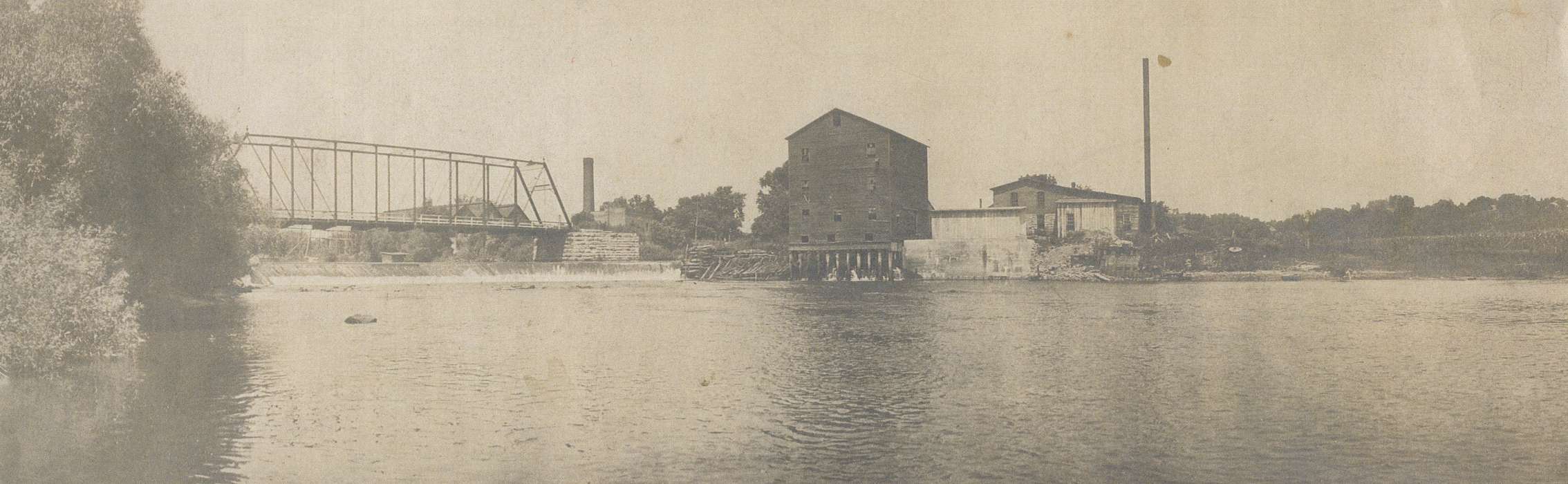 Hatcher, Cecilia, bridge, history of Iowa, Iowa History, Lakes, Rivers, and Streams, Iowa, Anamosa, IA, dam