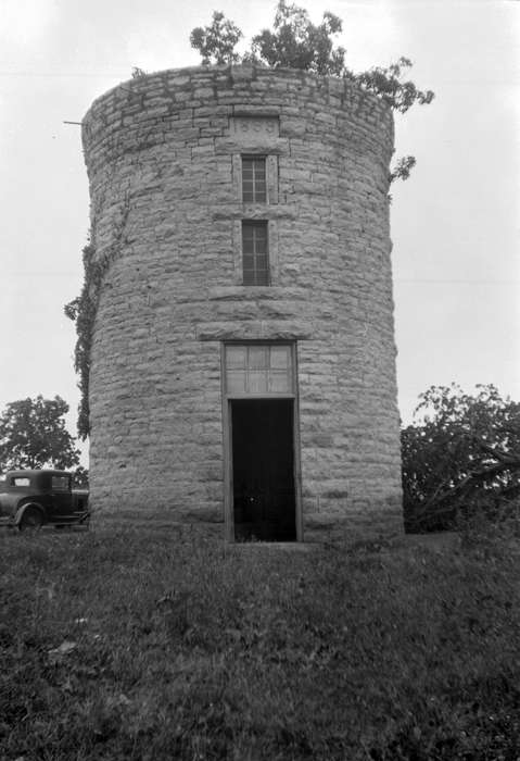 history of Iowa, Iowa History, Motorized Vehicles, tower, car, building, Iowa, stone, Lemberger, LeAnn, Stone City, IA, Homes, door, stone city art colony