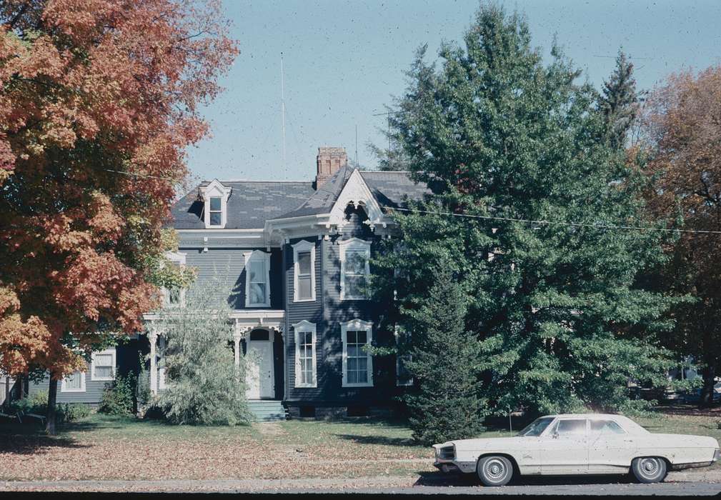 history of Iowa, Iowa History, IA, Motorized Vehicles, car, Iowa, Zischke, Ward, Landscapes, Homes, house, fall