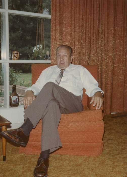 Leisure, history of Iowa, Iowa History, Mullenix, Angie, man, Vinton, IA, living room, Iowa, home, suit, Portraits - Individual