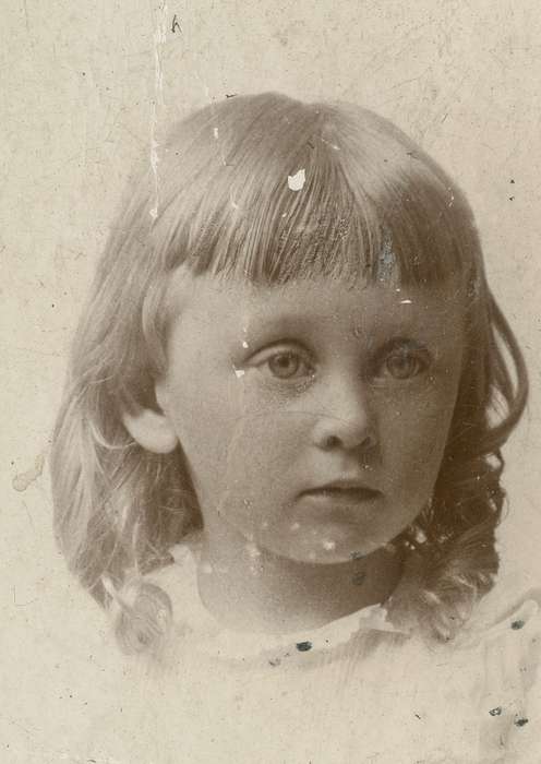 Iowa, Webster City, IA, McMurray, Doug, Children, Portraits - Individual, girl, history of Iowa, Iowa History