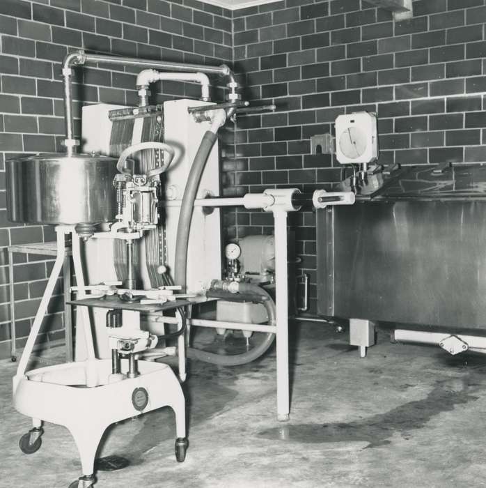milk, Iowa History, Waverly Public Library, Iowa, history of Iowa, Businesses and Factories, correct date needed, machine, building interior, Waverly, IA