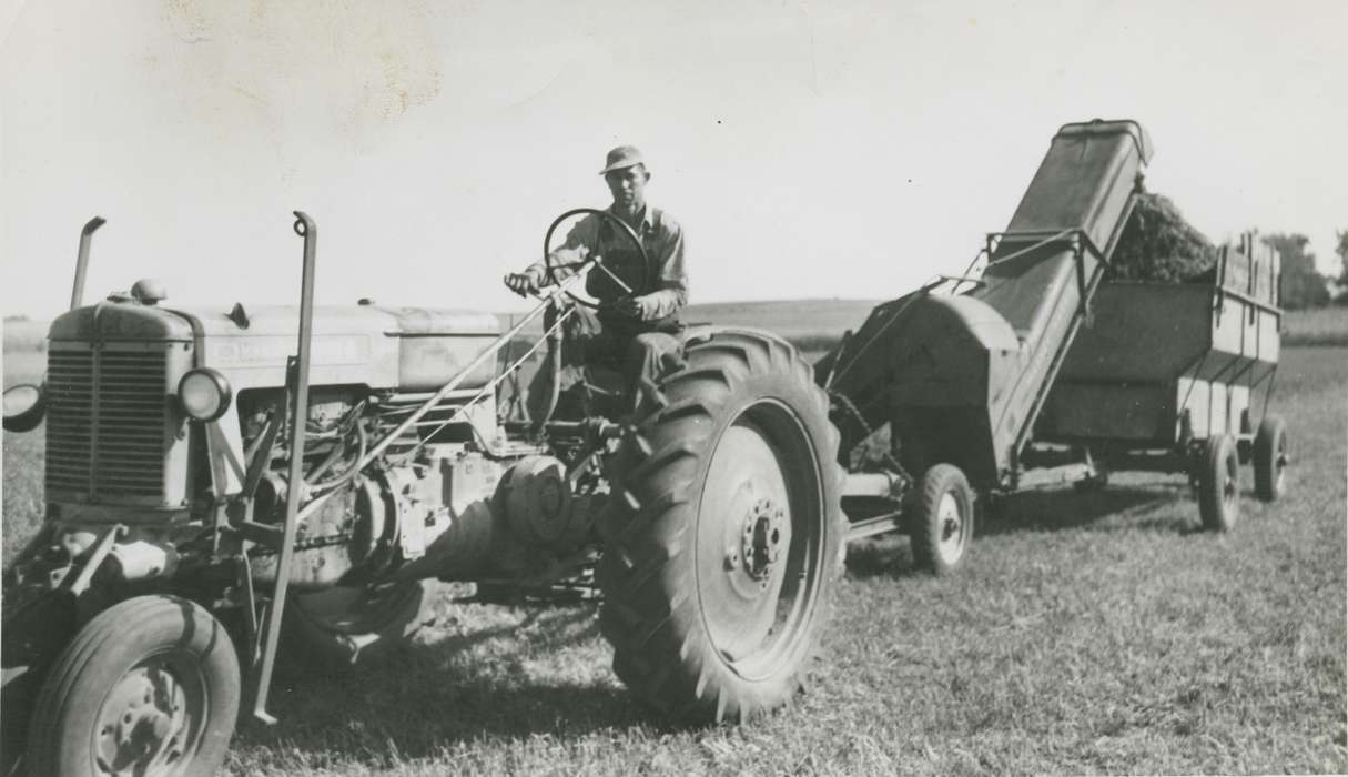 Farming Equipment, history of Iowa, Iowa History, Kintzle, Gloria, Prairieburg, IA, Motorized Vehicles, tractor, Iowa, Farms, Labor and Occupations