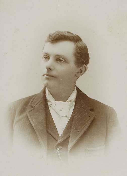 vest, pocket watch chain, history of Iowa, Iowa History, four in hand tie, man, cabinet photo, Iowa, Olsson, Ann and Jons, Davenport, IA, Portraits - Individual
