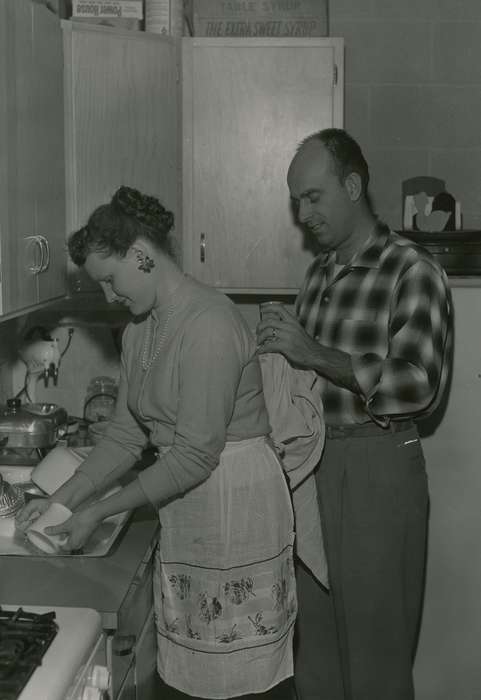 iowa state university, Cedar Falls, IA, kitchen, history of Iowa, Iowa History, UNI Special Collections & University Archives, dishes, Iowa, uni, Homes, university of northern iowa, cabinet