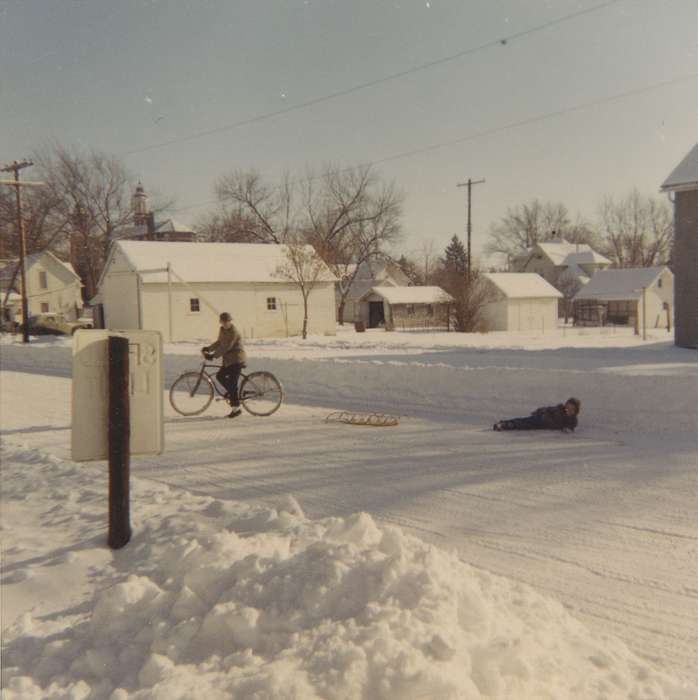 Outdoor Recreation, Iowa, bike, accident, Children, sledding, Schmillen, Gloria, Cities and Towns, bicycle, toboggan, Winter, history of Iowa, snow, Marcus, IA, Iowa History, sled