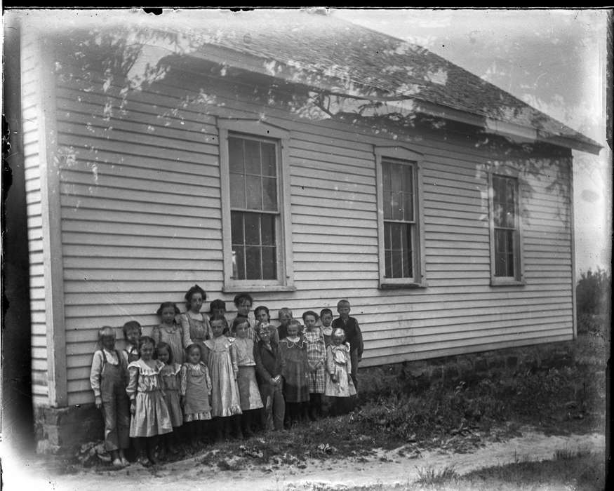 history of Iowa, Jones County, IA, school, Anamosa Library & Learning Center, Iowa, Children, Iowa History, Portraits - Group, Schools and Education