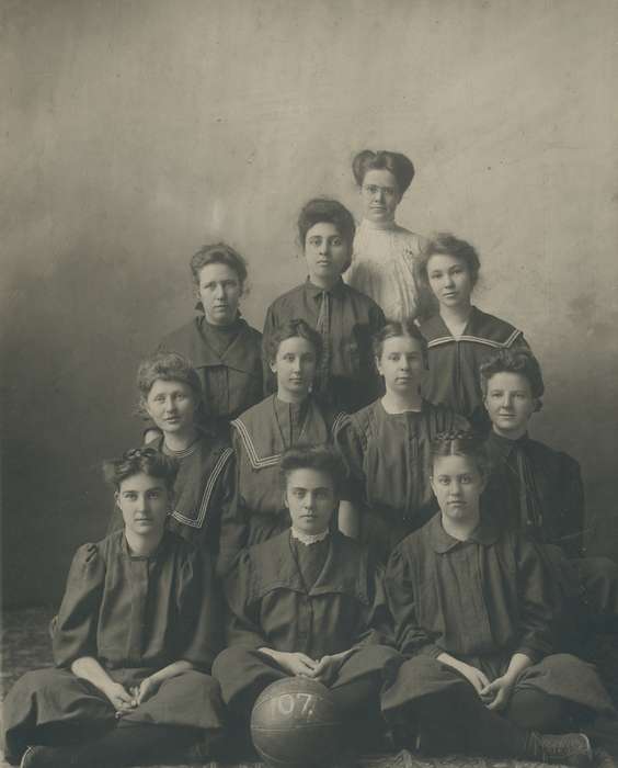Portraits - Group, Cedar Falls, IA, history of Iowa, University of Northern Iowa Museum, Iowa History, uni, iowa state normal school, basketball, basketball team, Iowa, Schools and Education, Sports, university of northern iowa