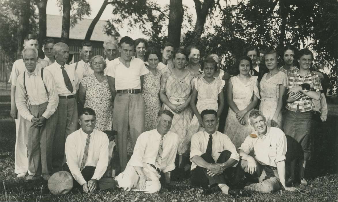 Portraits - Group, IA, Iowa, Animals, King, Tom and Kay, cat, history of Iowa, Iowa History