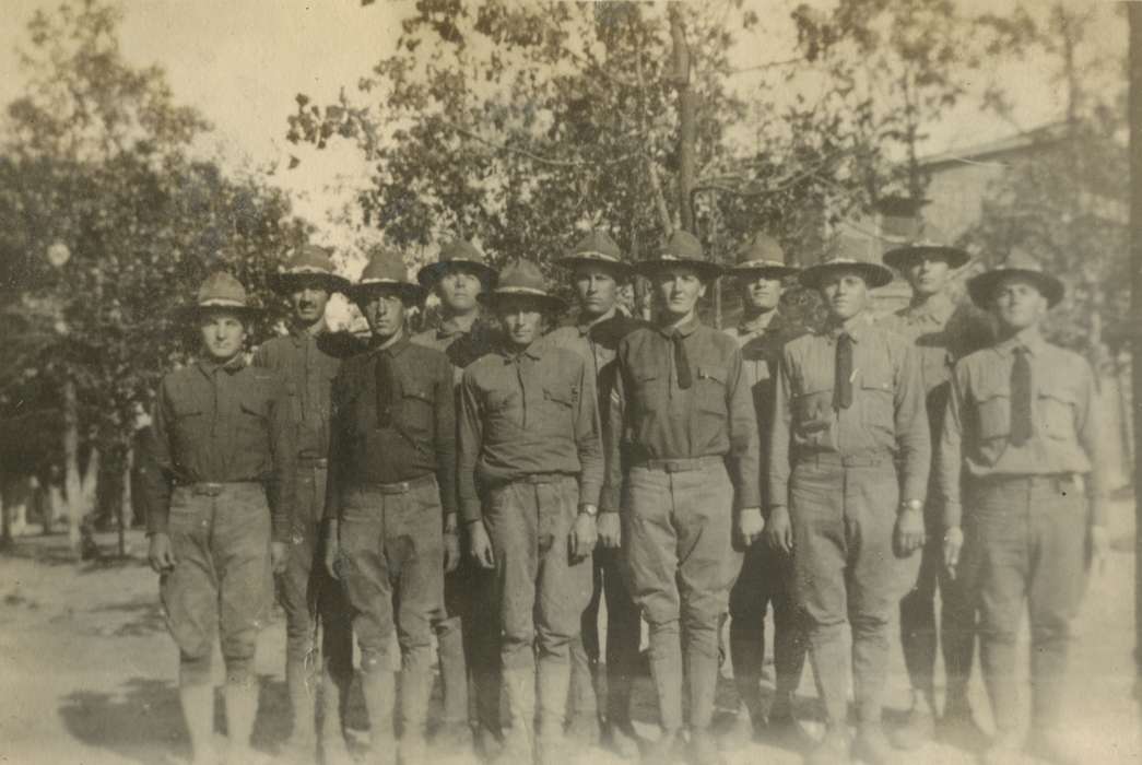 Mortenson, Jill, Military and Veterans, Iowa History, Iowa, history of Iowa, World War I, Portraits - Group, Camp Dodge, IA, army, uniform
