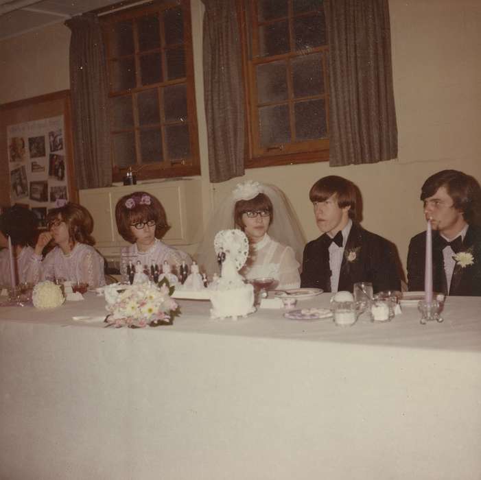 Marengo, IA, cake, history of Iowa, Iowa, Weddings, Iowa History, Brenneman, Brenda