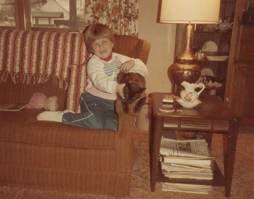 couch, lamp, Iowa, Animals, East, Lindsey, Children, living room, Homes, Portraits - Individual, cat, Reinbeck, IA, history of Iowa, Iowa History