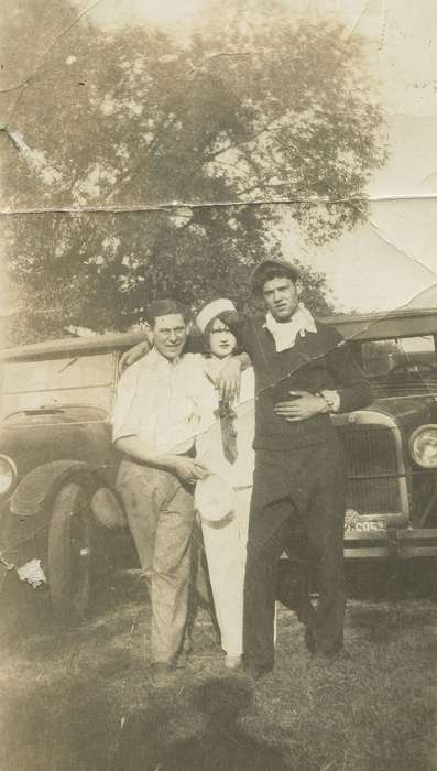 Portraits - Group, history of Iowa, Iowa History, Motorized Vehicles, car, trousers, cap, sailor hat, necktie, Wilson, Dorothy, Iowa, USA, Leisure