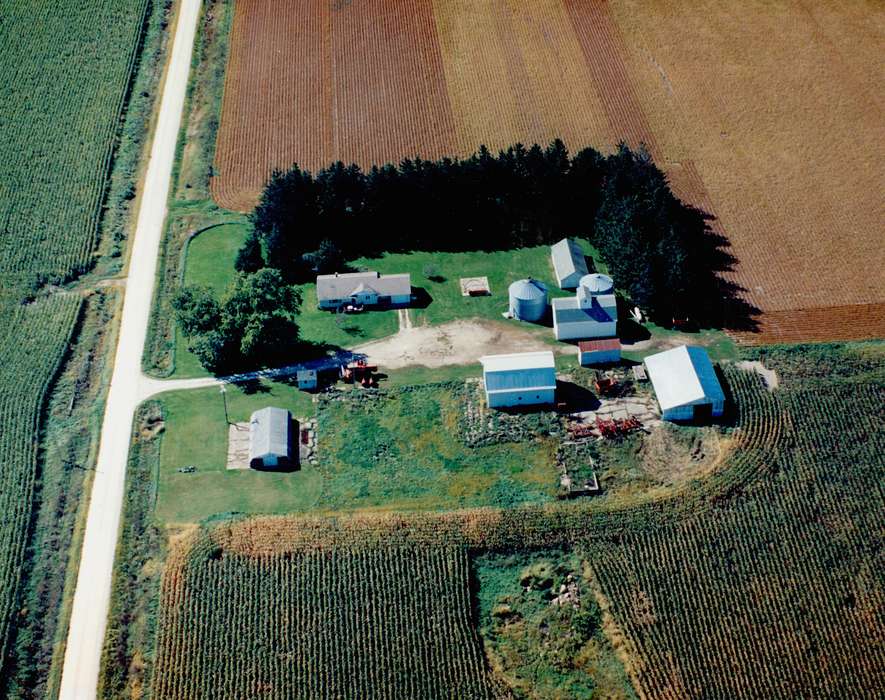 Iowa, cornfield, Barns, Oelwein, IA, field, Aerial Shots, Bradley, Heather, Farms, history of Iowa, Iowa History