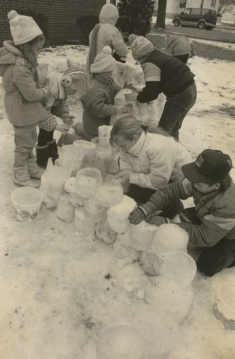 Waverly Public Library, history of Iowa, Iowa History, Entertainment, Winter, children, Waverly, IA, Iowa, Outdoor Recreation, Schools and Education, Children, Leisure, snow fort