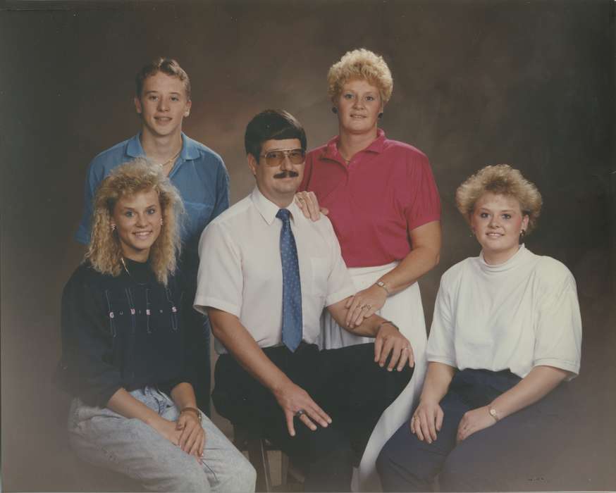 Portraits - Group, history of Iowa, Iowa History, Manchester, IA, glasses, Iowa, family, blonde, mustache, Harder, Connie
