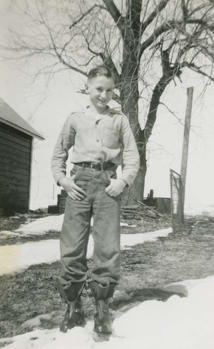 history of Iowa, Iowa History, Holderness, Tammy, Winter, boots, Iowa, Farms, Children, Riverside, IA, Portraits - Individual