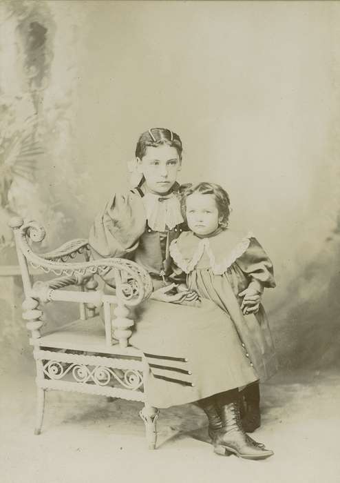 Portraits - Group, wicker, history of Iowa, Iowa History, children, sisters, girls, Olsson, Ann and Jons, chair, lace collar, siblings, cabinet photo, Iowa, wicker chair, Waterloo, IA, Children