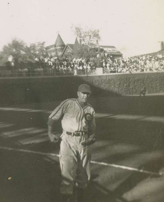 Campopiano Von Klimo, Melinda, history of Iowa, Iowa History, Iowa, baseball, Sports, Chicago, IL, Portraits - Individual