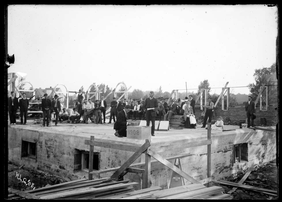 Archives & Special Collections, University of Connecticut Library, construction, Storrs, CT, Iowa, brick-laying, history of Iowa, Iowa History