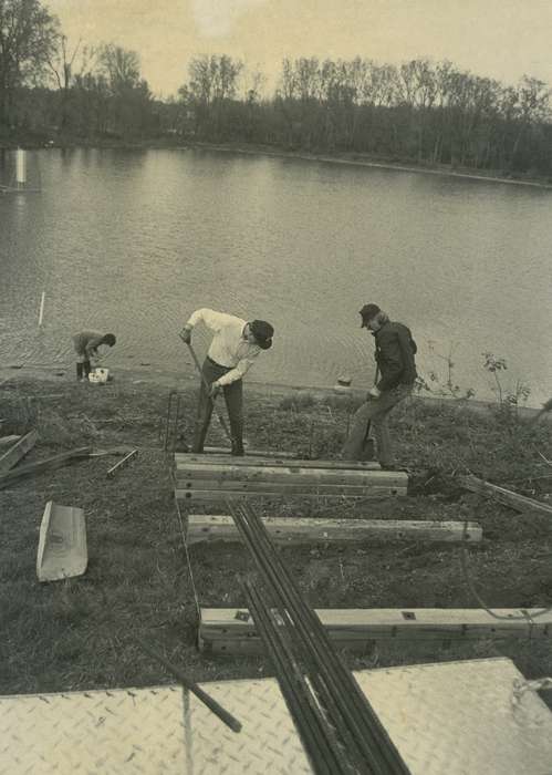 history of Iowa, Iowa History, Lakes, Rivers, and Streams, pond, Iowa, Children, construction, Waverly Public Library, Labor and Occupations