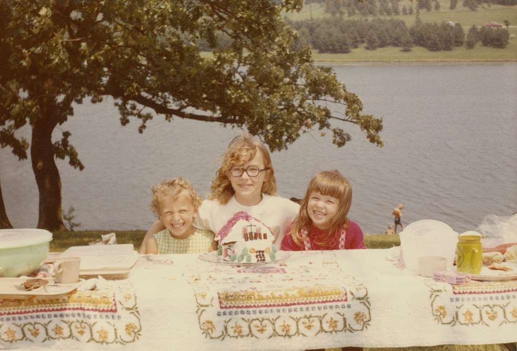 Portraits - Group, history of Iowa, Iowa History, picnic, girls, Lakes, Rivers, and Streams, Blairstown, IA, river, Iowa, Outdoor Recreation, Food and Meals, Children, Scheve, Mary