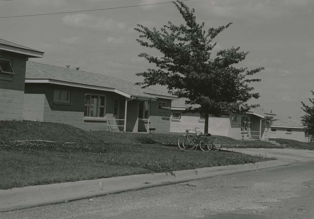 UNI Special Collections & University Archives, Homes, history of Iowa, iowa state teachers college, Iowa, uni, Cedar Falls, IA, house, bike, Iowa History, university of northern iowa, tree