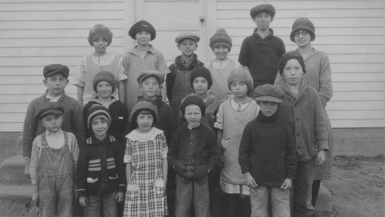 Portraits - Group, Iowa, Feeney, Mary, hat, Schools and Education, Children, teacher, Winter, history of Iowa, class, Iowa History, Eldridge, IA