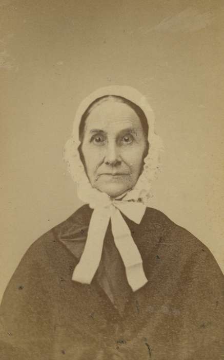 Adam, Susan, Iowa History, woman, bow, bonnet, Iowa, history of Iowa, Portraits - Individual, cloak, Washington, IA