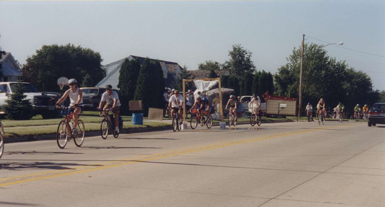 Iowa History, cyclists, Waverly Public Library, ragbrai, Waverly, IA, Iowa, history of Iowa, suburban, Outdoor Recreation