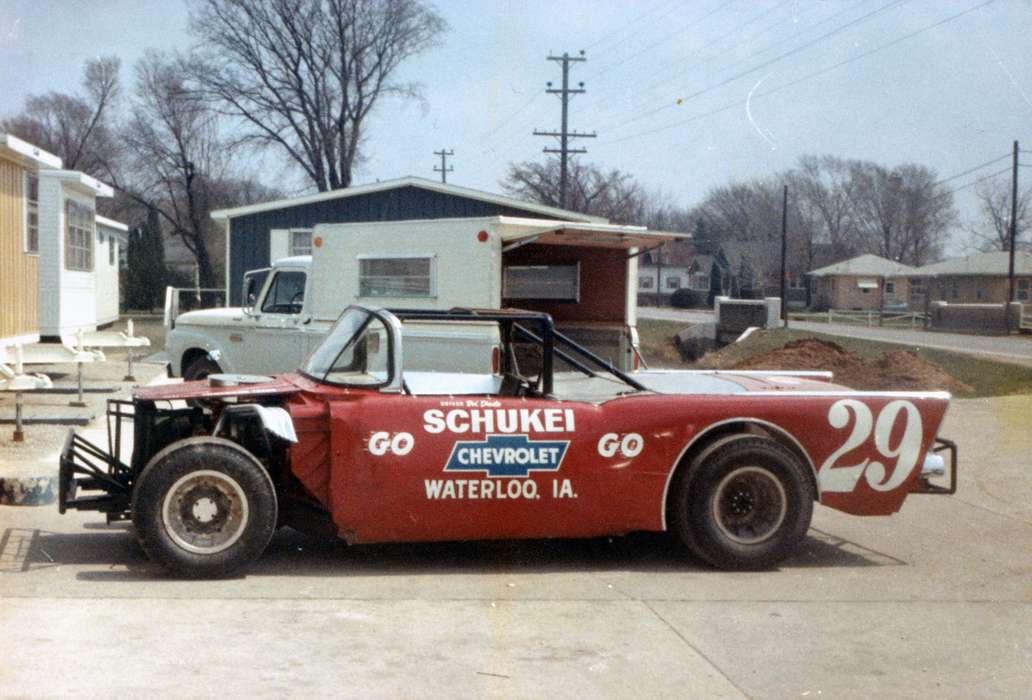 car, Waterloo, IA, Iowa History, Iowa, Motorized Vehicles, Volgarino, Jim, racecar, history of Iowa