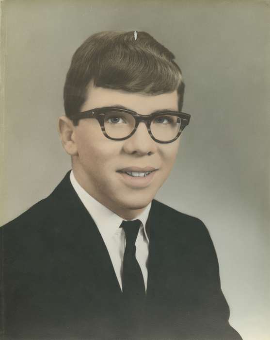 history of Iowa, Iowa History, Manchester, IA, glasses, Iowa, bangs, Harder, Connie, Portraits - Individual
