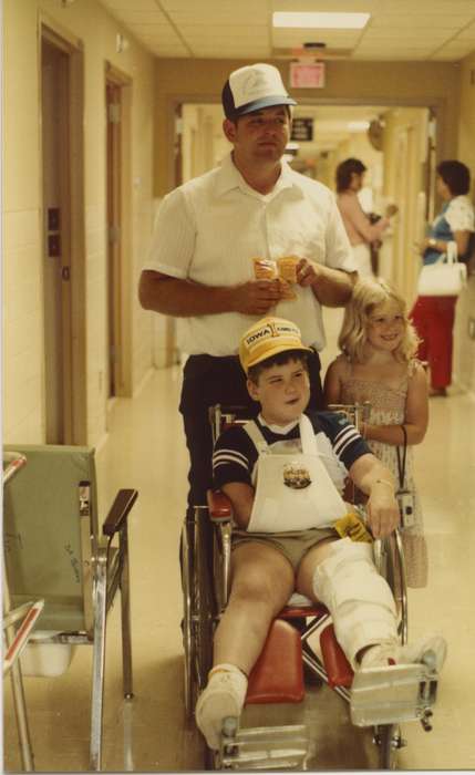 cast, sling, history of Iowa, Iowa History, Harken, Nichole, Families, Iowa, Cedar Rapids, IA, wheelchair, Hospitals, Children