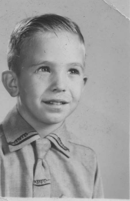 Patterson, Donna and Julie, history of Iowa, Iowa History, tie, Iowa, Evansdale, IA, Children, Portraits - Individual