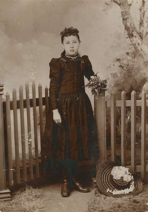history of Iowa, flowers, Iowa History, Adam, Patty, Iowa, fence, Birmingham, IA, dress, Children, hat, Portraits - Individual