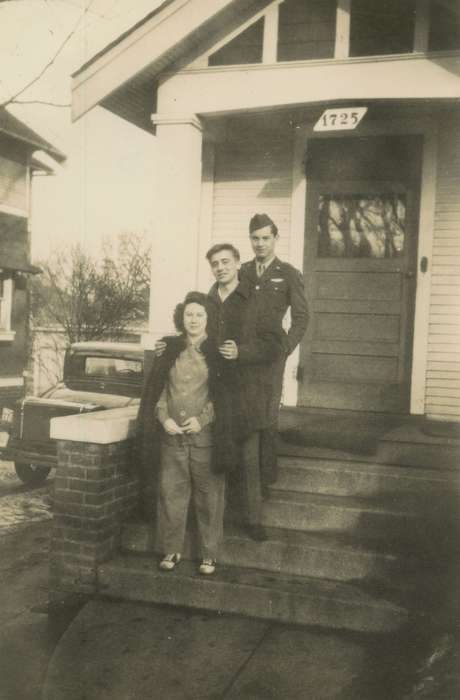 Military and Veterans, Iowa History, Iowa, history of Iowa, wwii, army, Roquet, Ione, Des Moines, IA