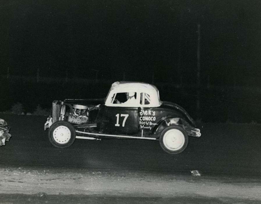 racecar driver, Waterloo, IA, history of Iowa, Motorized Vehicles, Volgarino, Jim, Iowa, car, speedway, racecar, Entertainment, Iowa History, tunis speedway