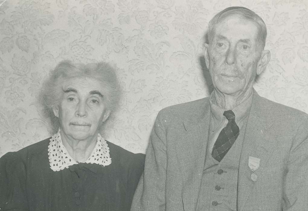 Portraits - Group, history of Iowa, nursery, Iowa History, Families, couple, Waverly, IA, Iowa, Waverly Public Library
