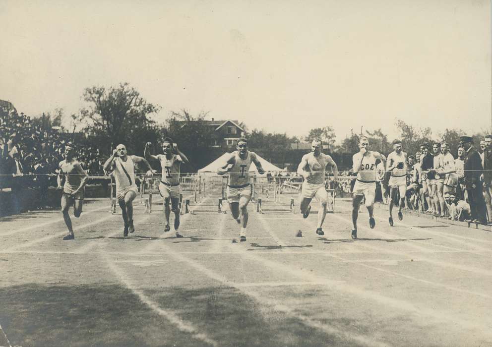 hurdles, history of Iowa, iowa state teachers college, Iowa, uni, Cedar Falls, IA, college sports, track and field, University of Northern Iowa Museum, Sports, Iowa History, university of northern iowa, Schools and Education