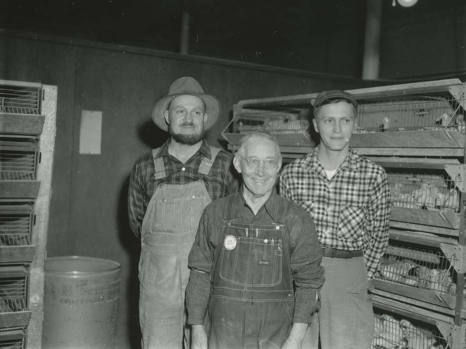 Portraits - Group, history of Iowa, hatchery, Iowa History, Businesses and Factories, group photo, chicken coops, Iowa, Waverly Public Library, Labor and Occupations