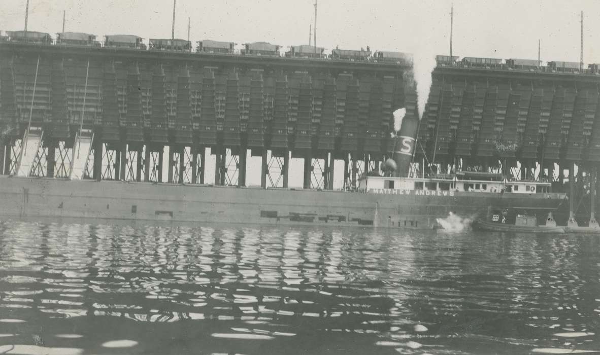 Travel, harbor, history of Iowa, Iowa History, Motorized Vehicles, Lakes, Rivers, and Streams, Duluth, MN, water, Iowa, boat, McMurray, Doug