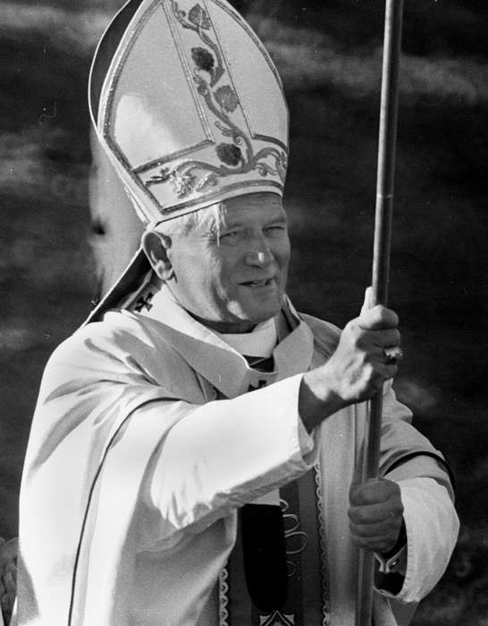 history of Iowa, Iowa History, Entertainment, smile, pope, mitre, Iowa, Lemberger, LeAnn, Religion, Des Moines, IA