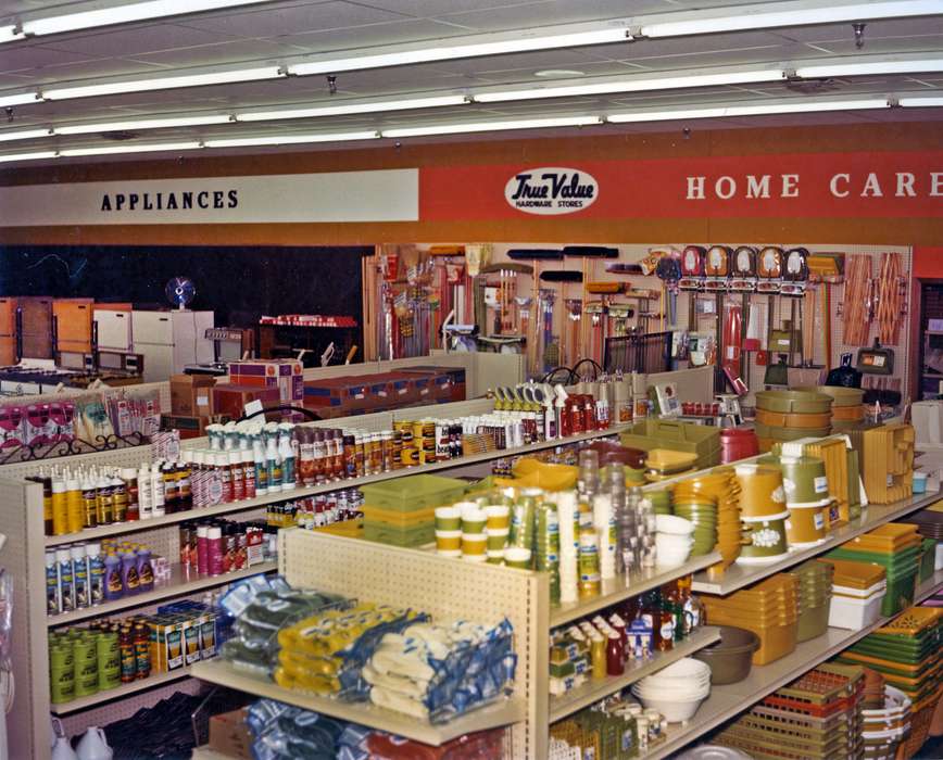 history of Iowa, Iowa History, Ottumwa, IA, hardware store, Businesses and Factories, store, Iowa, Lemberger, LeAnn