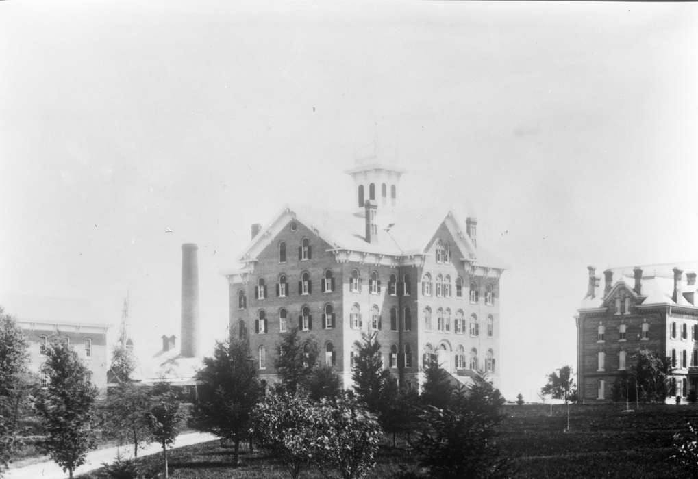 Cedar Falls, IA, history of Iowa, Iowa History, uni, iowa state teachers college, old gilchrist, UNI Special Collections & University Archives, Iowa, Schools and Education, university of northern iowa, central hall