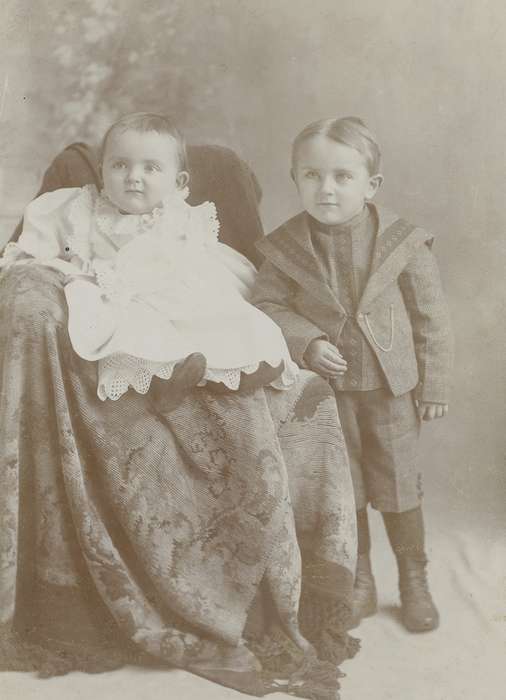 Portraits - Group, pocket watch chain, history of Iowa, Iowa History, painted backdrop, Families, Olsson, Ann and Jons, high buttoned shoes, Nashua, IA, knickers, siblings, cabinet photo, Iowa, boy, paisley, Children, baby