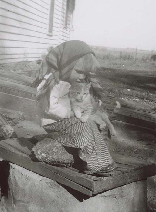 cat, Children, Iowa History, Iowa, Ayrshire, IA, Clark, Blake, Farms, kitten, Leisure, history of Iowa