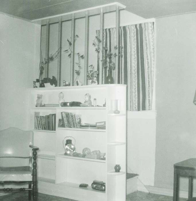 history of Iowa, Iowa, shelf, Iowa History, Homes, Phillips, Renee, Okoboji, IA